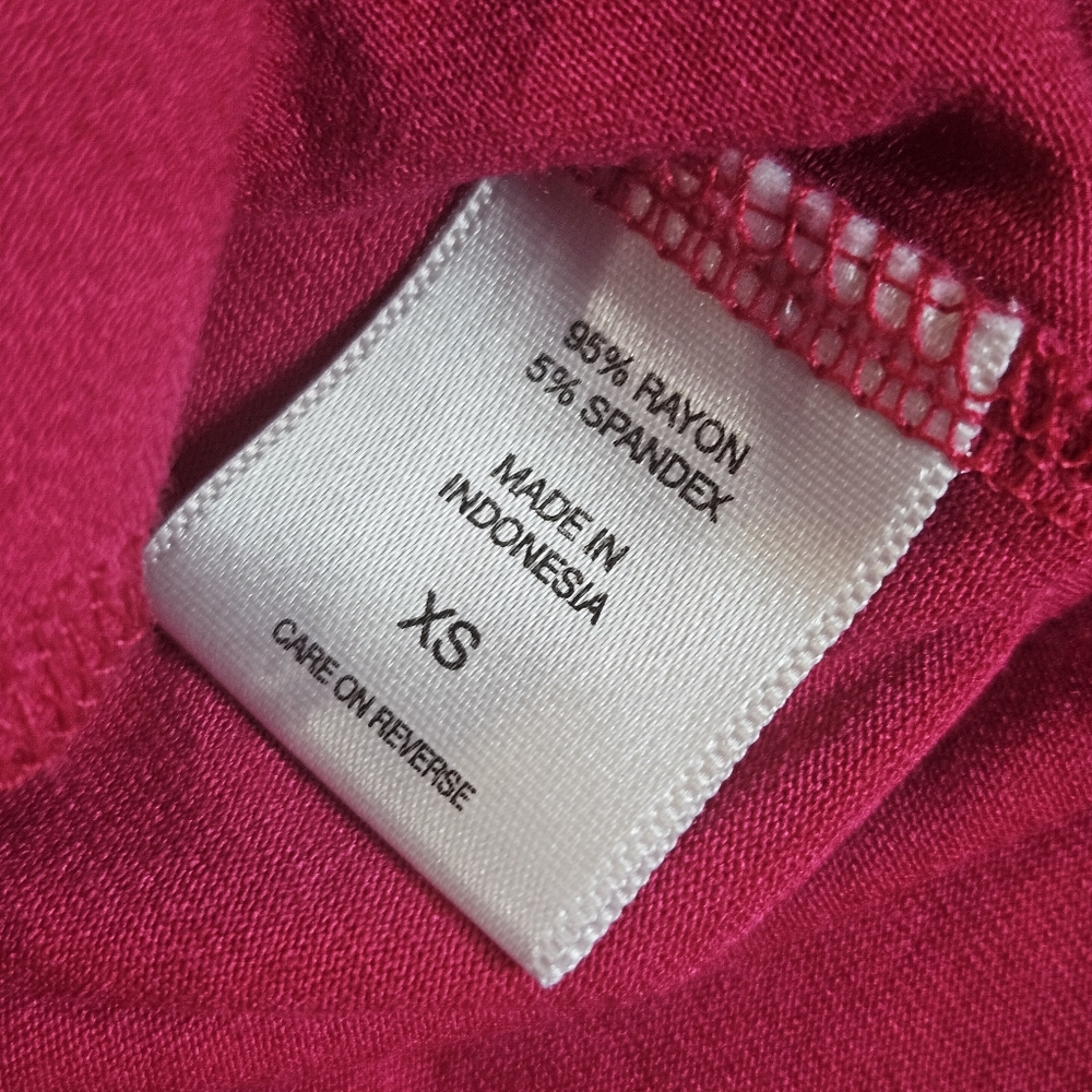 New York & Company Blouse Womens XS Hot Pink Asymmetrical Ruched Side Barbiecore - Picture 4 of 7